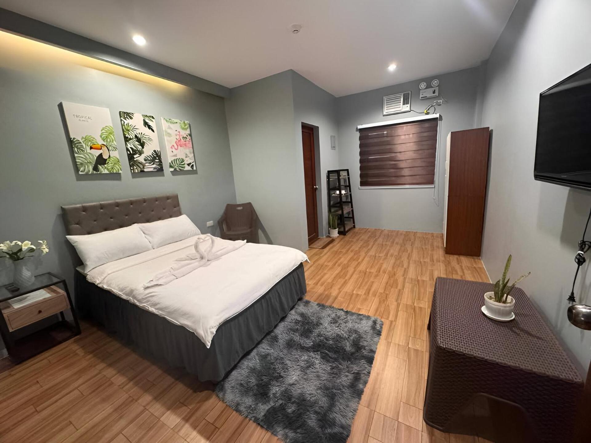 Casa Alberto Of Calapan Town Center Екстер'єр фото